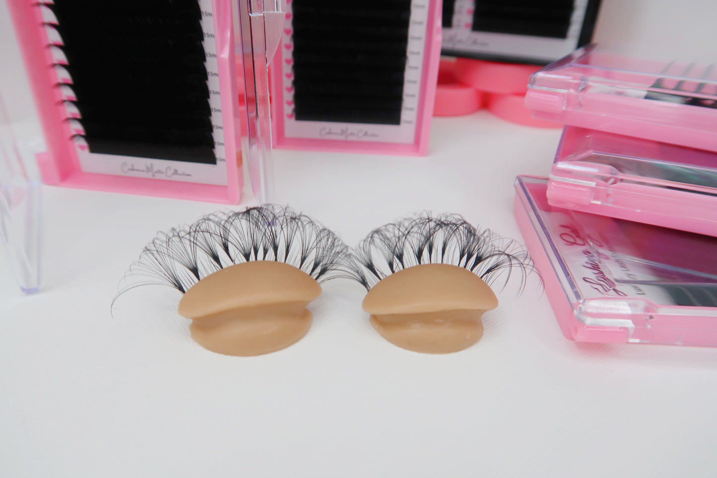 Volume Lash Extensions(cashmere)